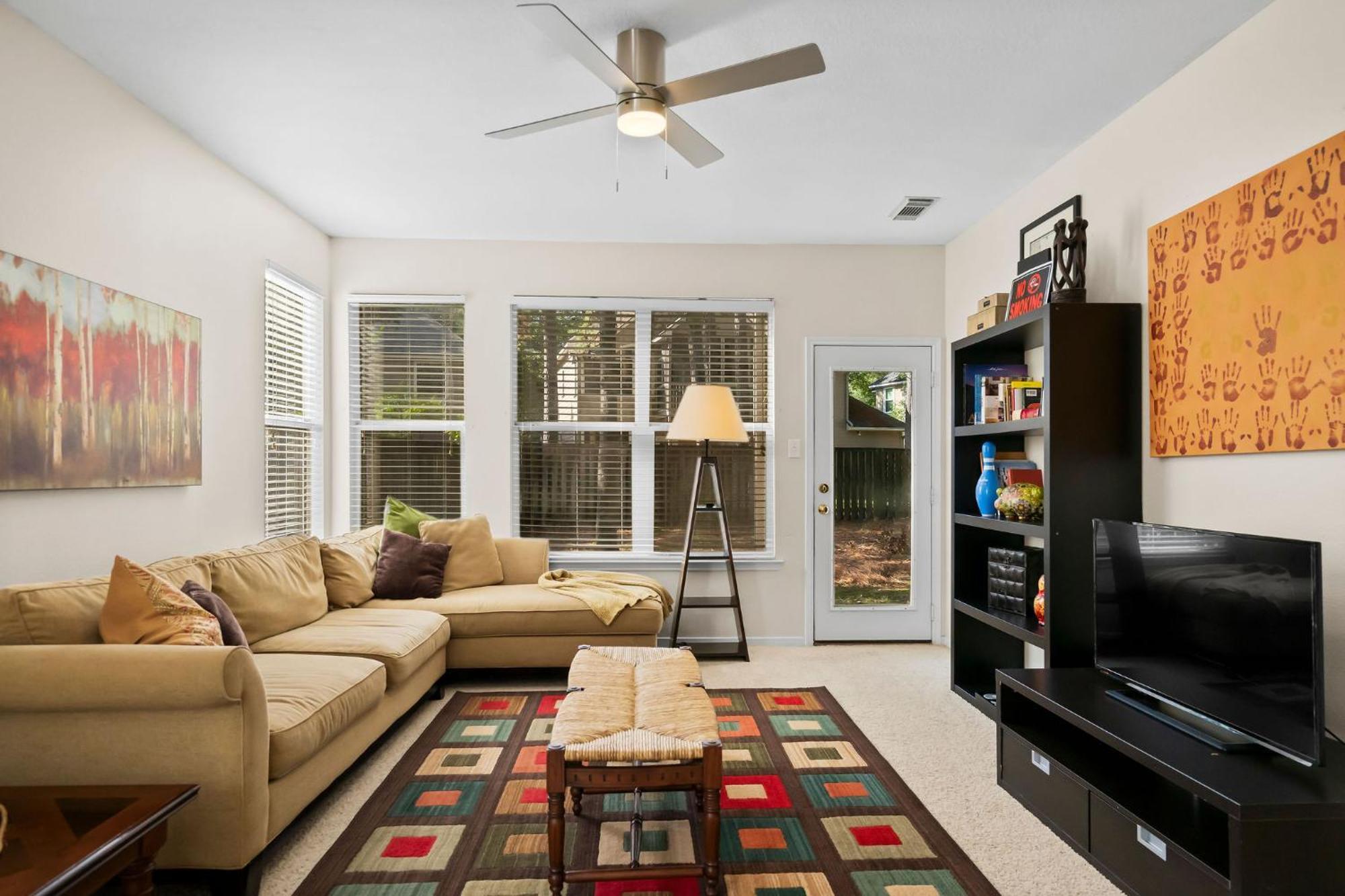 Cozy Home In The Woodlands Spring Exterior photo